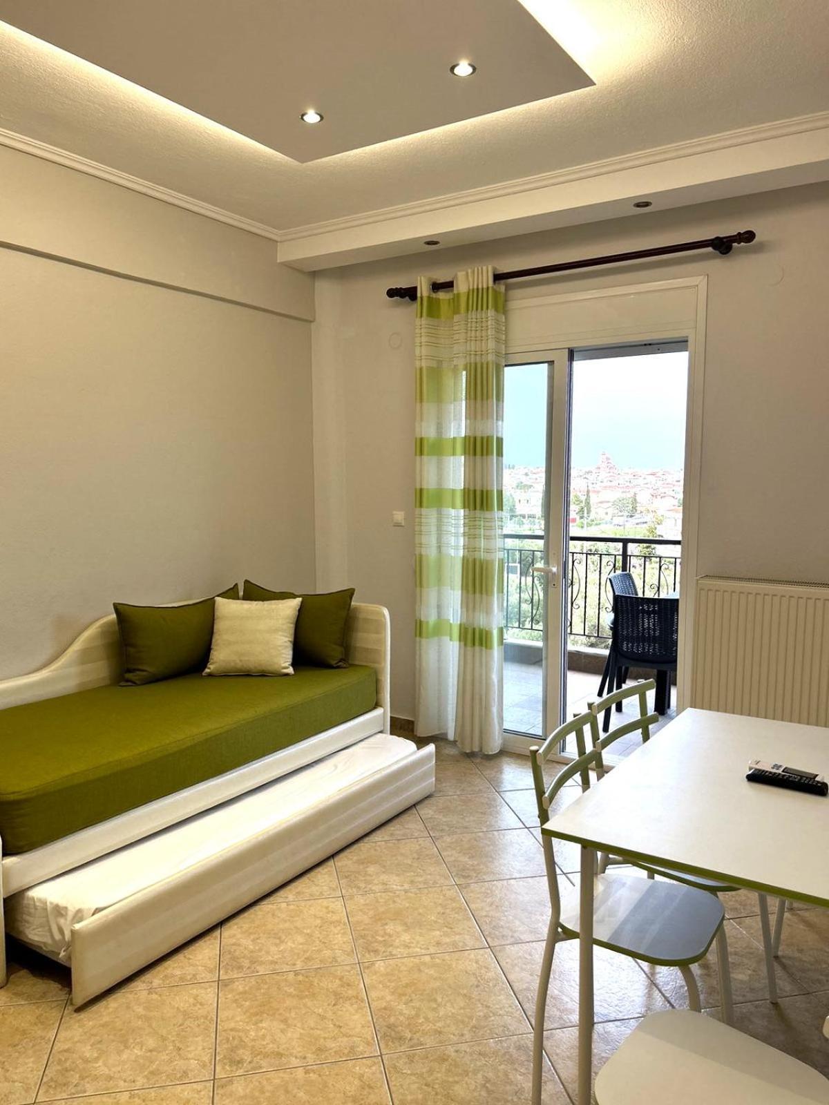 Apartment Eleonas Nea Moudania