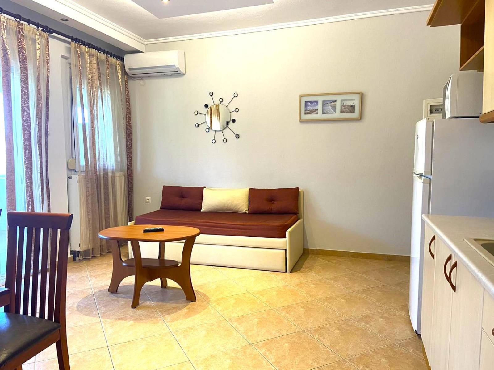 Apartment Eleonas Nea Moudania